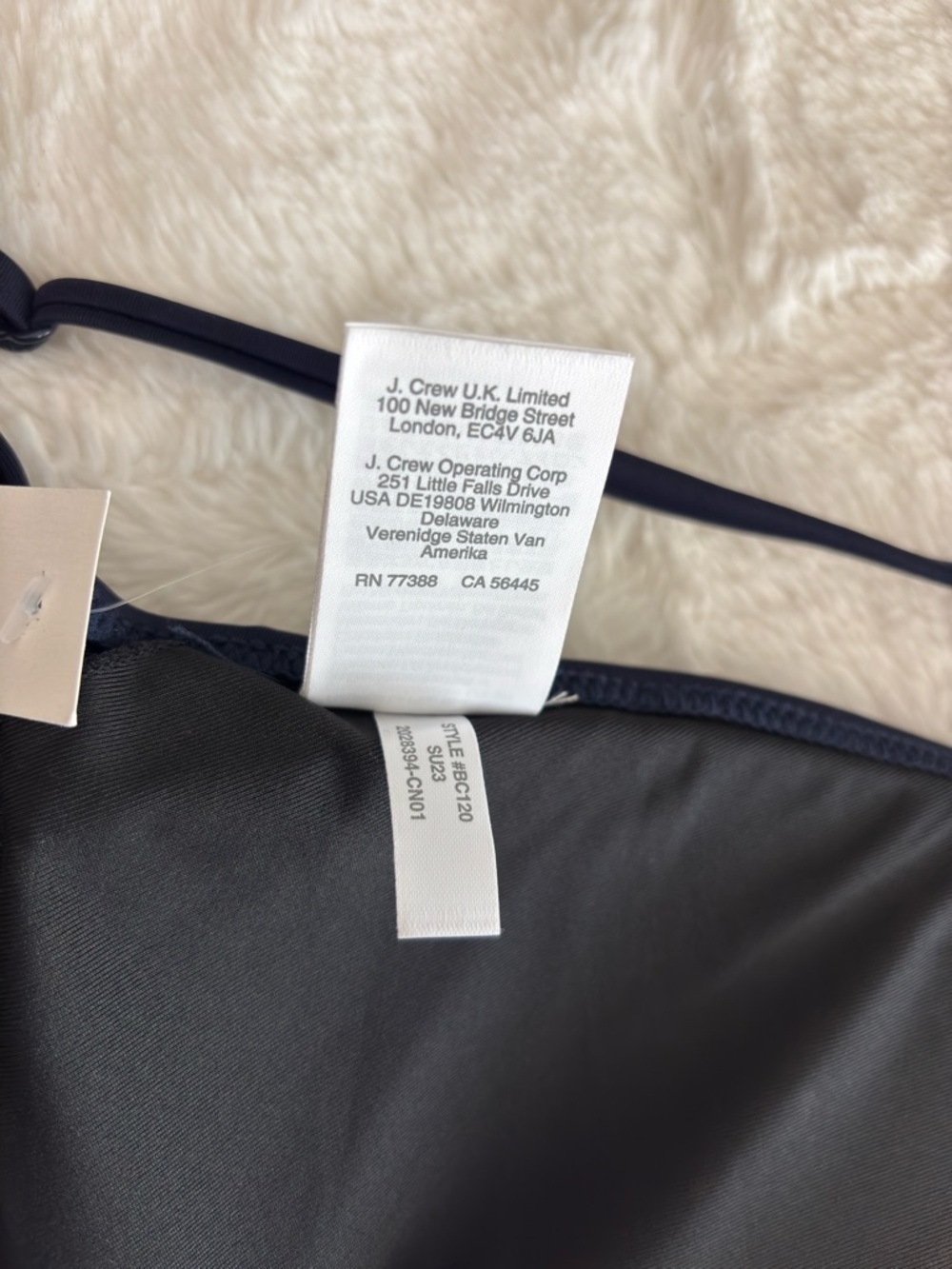 J. Crew Plunge Bikini Top in Navy Size Medium NEW Padded Beach Vacation Summer - Picture 12 of 14